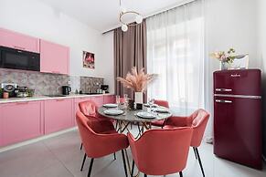 Crystal House - LoftAffair Collection