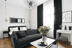 Crystal House - LoftAffair Collection