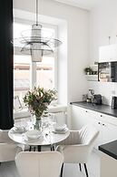 Crystal House - LoftAffair Collection