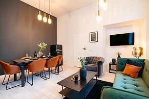 Crystal House - LoftAffair Collection