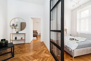 Crystal House - LoftAffair Collection