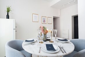 Crystal House - LoftAffair Collection