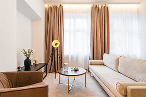 Crystal House - LoftAffair Collection