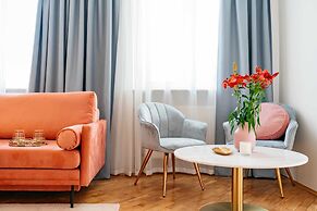 Crystal House - LoftAffair Collection