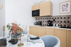 Crystal House - LoftAffair Collection