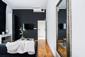 Crystal House - LoftAffair Collection