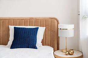 Crystal House - LoftAffair Collection