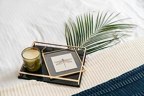 Crystal House - LoftAffair Collection