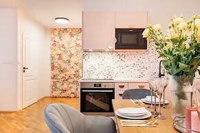 Crystal House - LoftAffair Collection