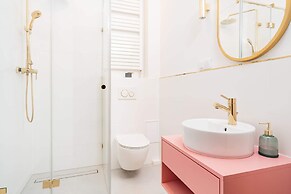 Crystal House - LoftAffair Collection