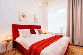 Crystal House - LoftAffair Collection