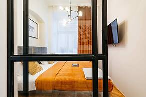 Crystal House - LoftAffair Collection