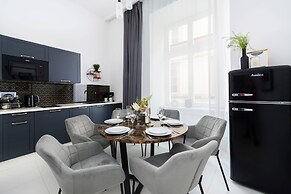 Crystal House - LoftAffair Collection