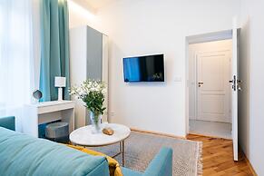 Crystal House - LoftAffair Collection