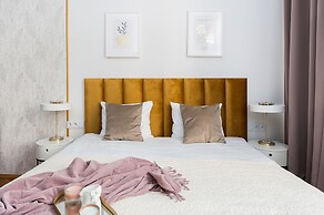 Crystal House - LoftAffair Collection