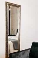 Crystal House - LoftAffair Collection