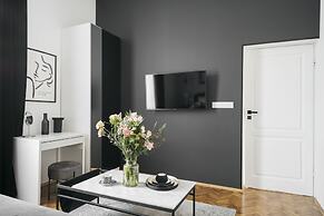 Crystal House - LoftAffair Collection