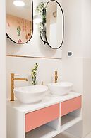 Crystal House - LoftAffair Collection