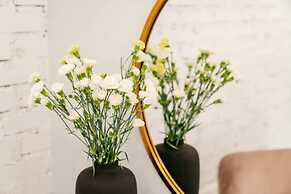 Crystal House - LoftAffair Collection