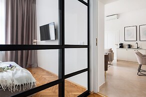 Crystal House - LoftAffair Collection