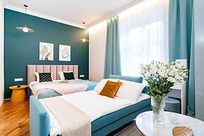 Crystal House - LoftAffair Collection