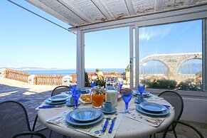 Amati Villa Cavo Dellos