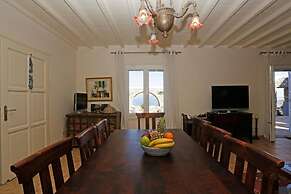 Amati Villa Cavo Dellos