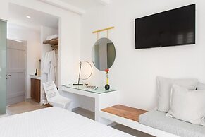 Elements SIFNOS Boutique