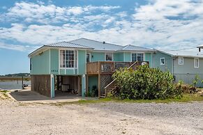 Blue Bayou - 1912 Cadillac 4 Bedroom Home by RedAwning