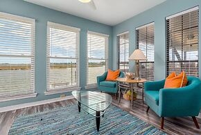 Blue Bayou - 1912 Cadillac 4 Bedroom Home by RedAwning