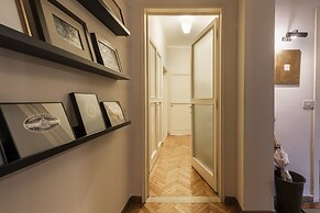 Stunning Ponte Vecchio by Mmega