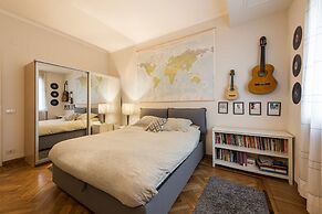 Stunning Ponte Vecchio by Mmega