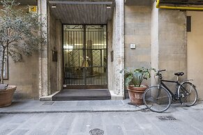 Stunning Ponte Vecchio by Mmega