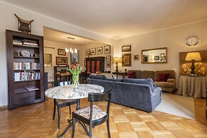 Stunning Ponte Vecchio by Mmega