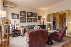 Stunning Ponte Vecchio by Mmega