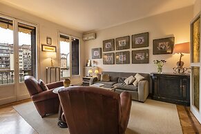 Stunning Ponte Vecchio by Mmega