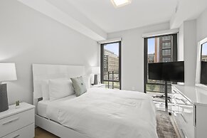 Global Luxury Suites at Tribeca