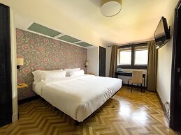 Angelats Hotel