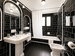 Angelats Hotel
