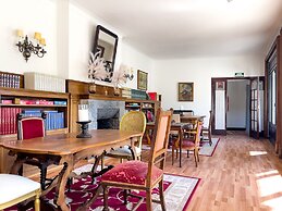 Angelats Hotel