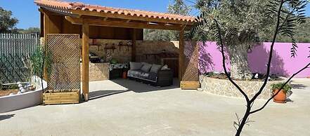 Eco Studio Flat Kalyvia Thorikou, Greece