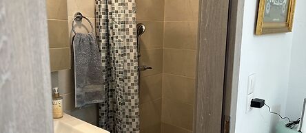 Eco Studio Flat Kalyvia Thorikou, Greece