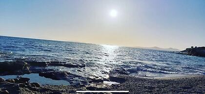 Ecological Studio Flat in Kalyvia Thorikou, Greece