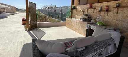 Ecological Studio Flat in Kalyvia Thorikou, Greece