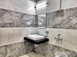 Celebriti by Aransh Group