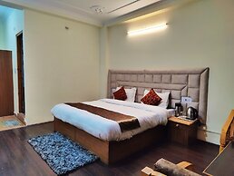 Celebriti by Aransh Group