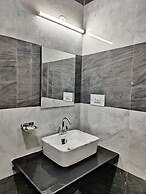 Celebriti by Aransh Group