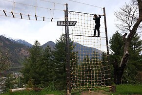 Anand Vardhan Resorts