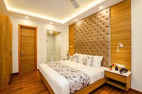 Anand Vardhan Resorts