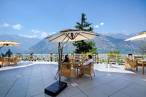 Anand Vardhan Resorts